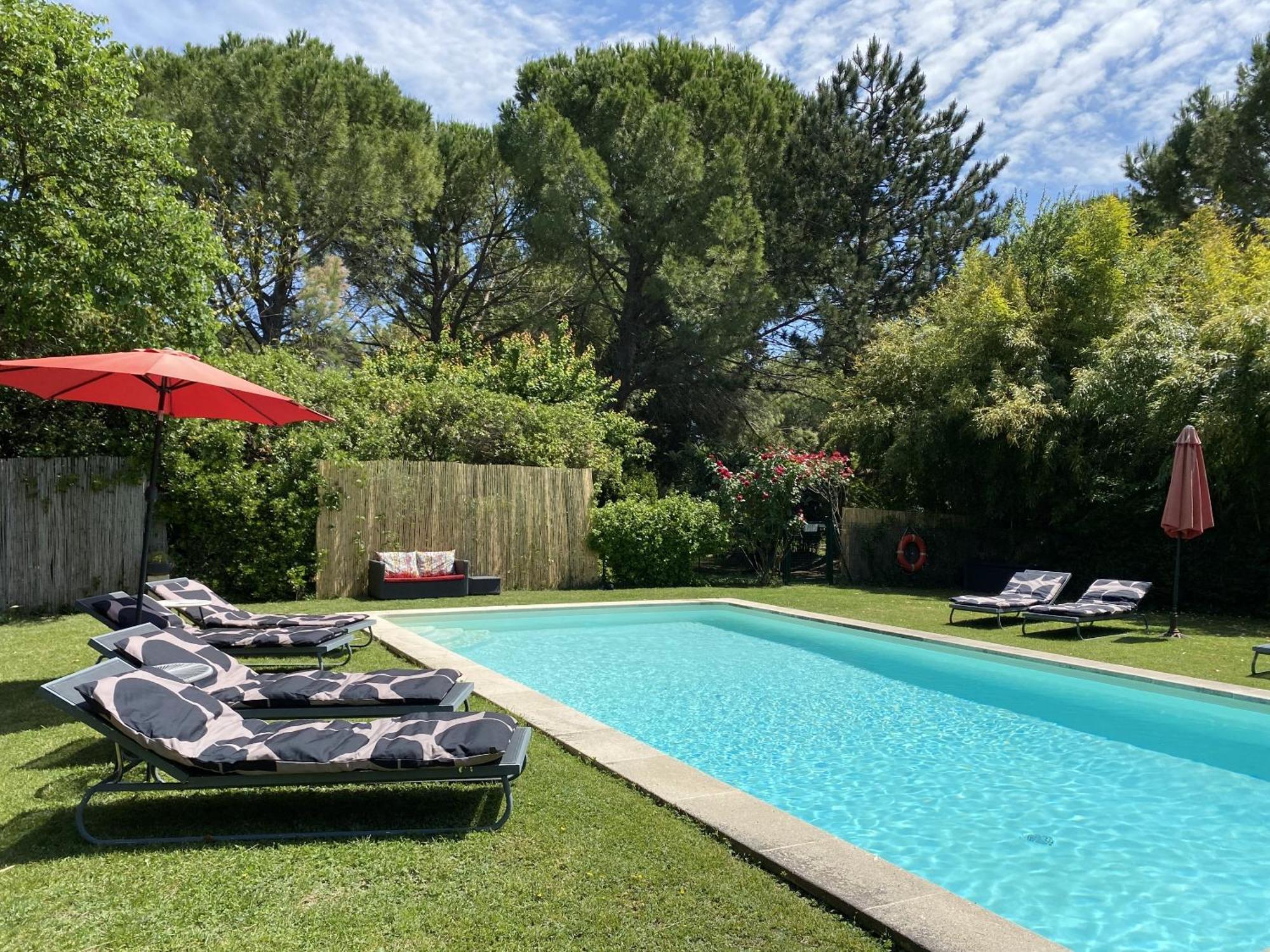Mas La Pauline Gites De Charme & Roulotte Saint-Rémy-de-Provence Exteriör bild